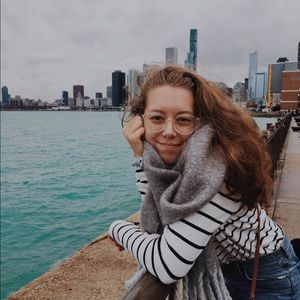 Meet your Posher, Alyx